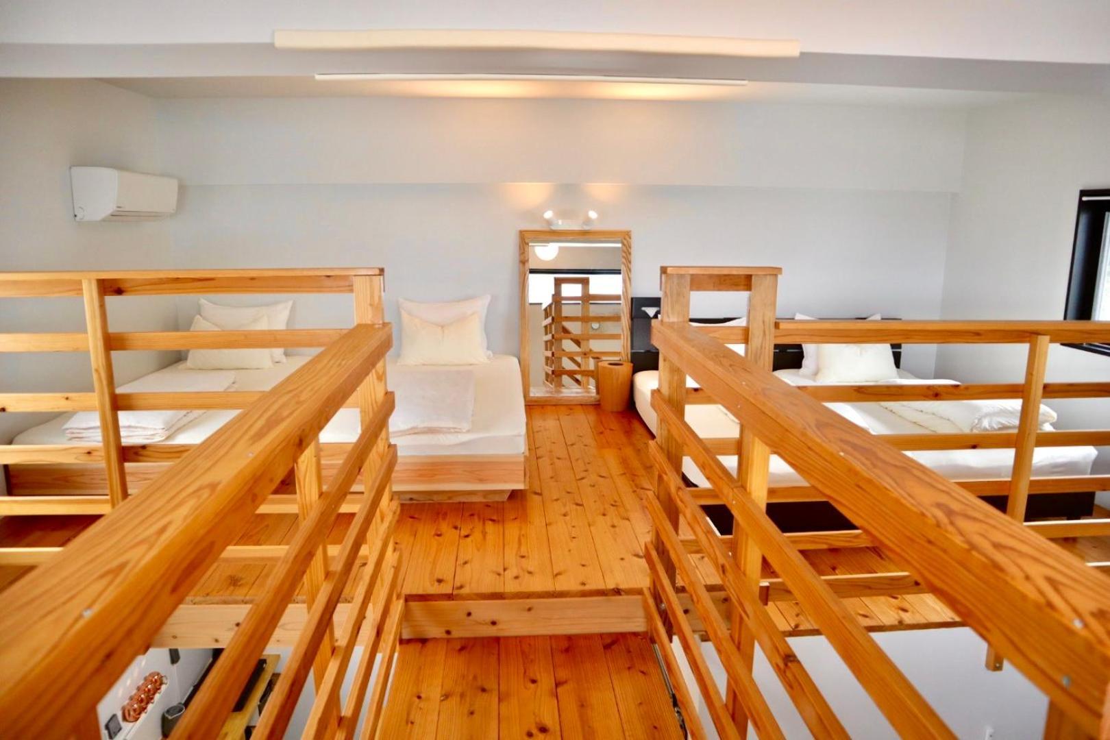 Hotel Little Swiss House Motobu Buitenkant foto